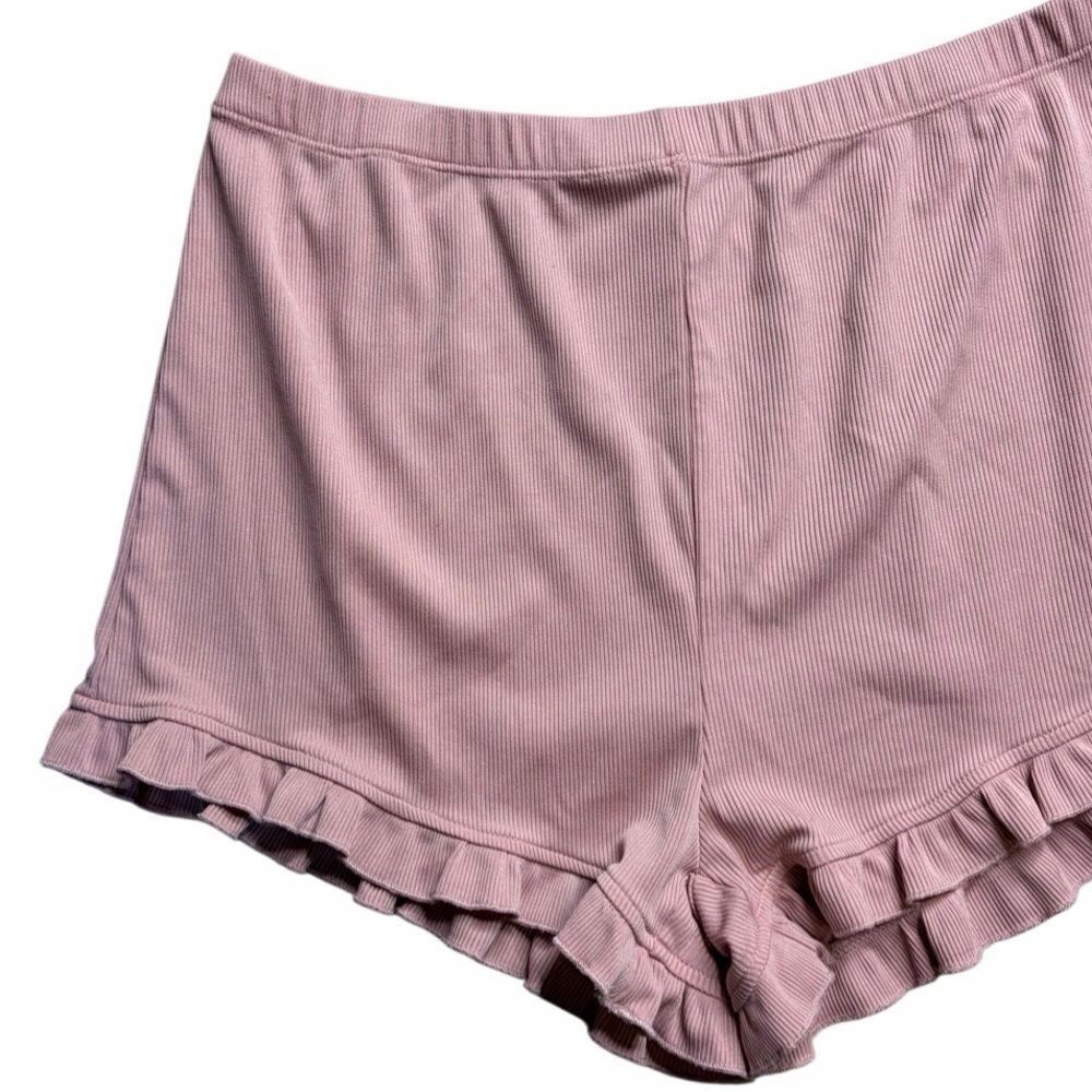 Textured Mauve Ruffled Shorts Size medium